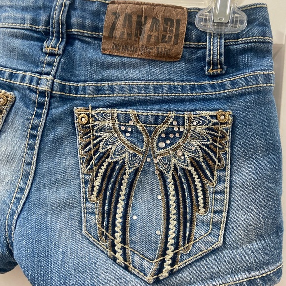 Zana di juniors size 1 denim shorts w/ embroidered and jeweled butt pockets y2k - Picture 8 of 8